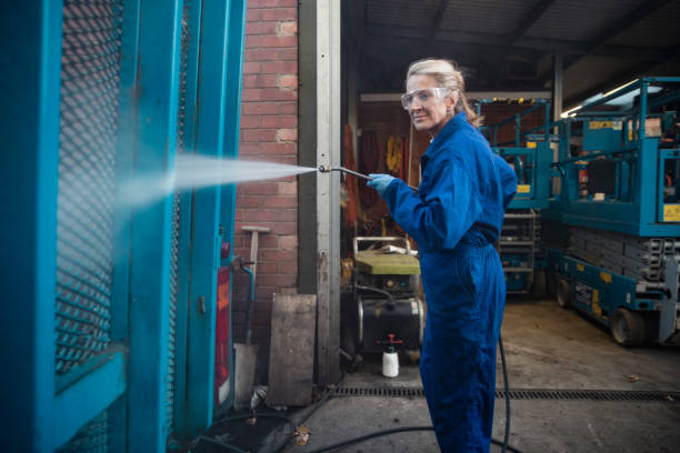 Best Gas Station Cleaning  in Old Bethpage, NY