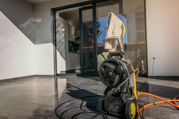 Best Roof Washing  in Old Bethpage, NY